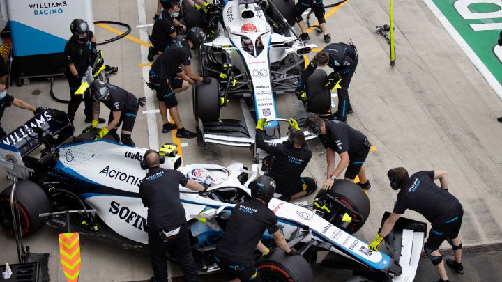 El equipo Williams no levanta cabeza: positivo de su jefe