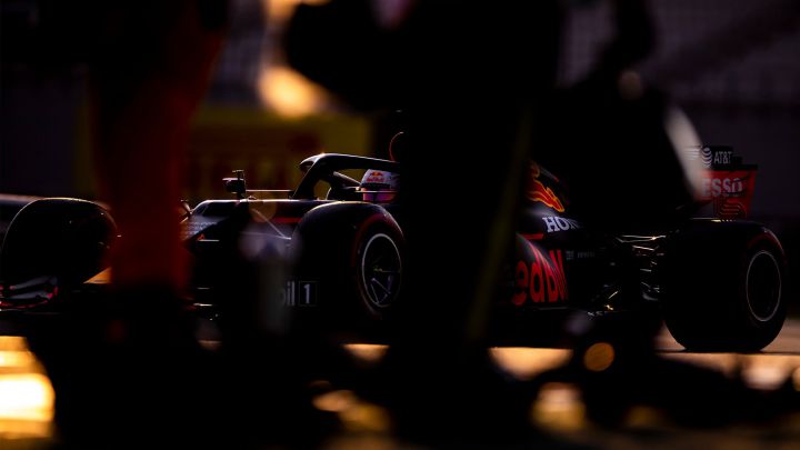 Red Bull se enfada con Mercedes, Ferrari y Renault