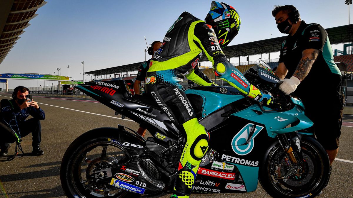 Inquietante decimonoveno de Rossi a 1.6 de Quartararo
