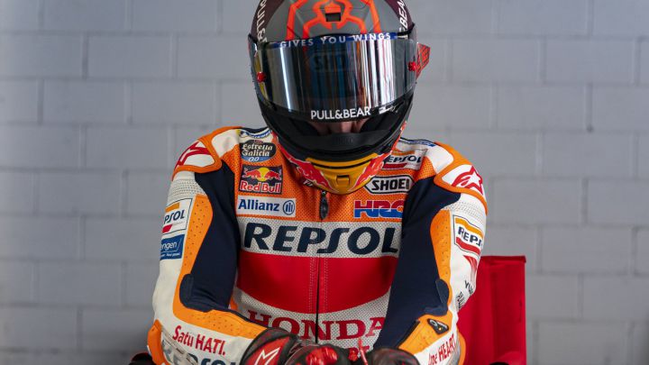 Márquez durante un shooting con el Repsol Honda