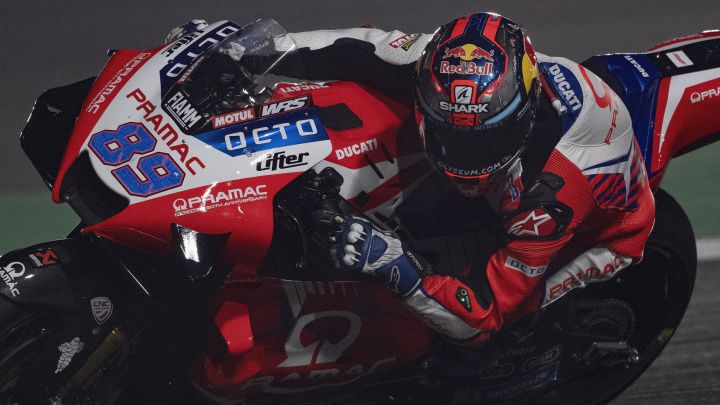 Pole para la historia de Martín al segundo intento en MotoGP