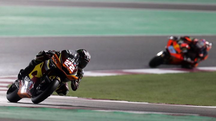 Sam Lowes durante la carrera del GP de Qatar 2021