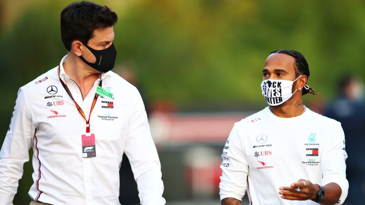 Mercedes se prepara para 2022 y avisa a Hamilton