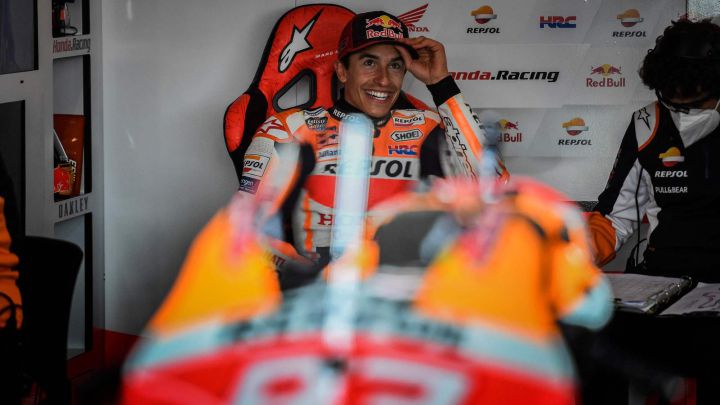 "Me entró risa al ver que es más fácil esta moto que la de calle"