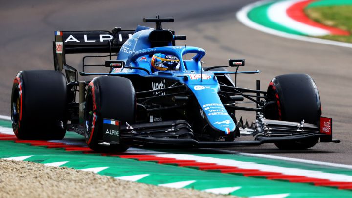 Fernando Alonso (Alpine A521). Ímola, Italia. F1 2021.