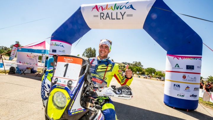 Lorenzo Santolino en el Rally de Andalucía.
