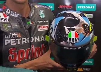 Rossi recurre a la vaca para el casco especial de 'Muuugello'