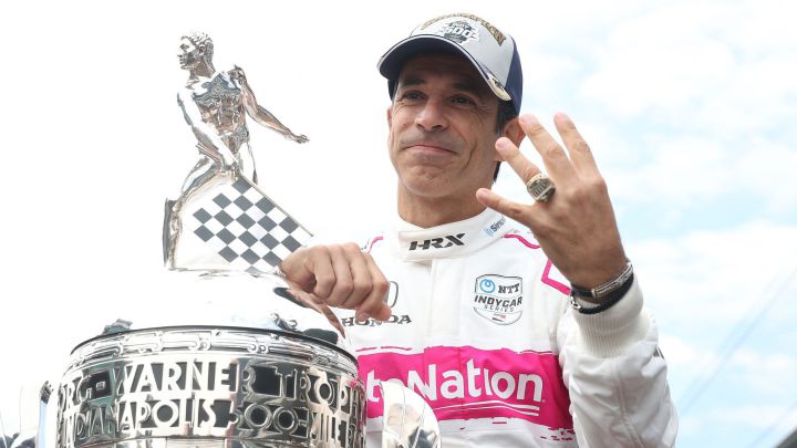 Helio Castroneves celebra sus cuatro victorias en la Indy 500.
