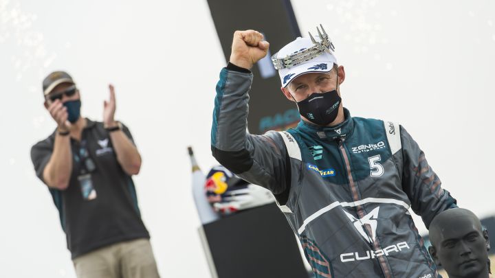 "Enfrentarme a pilotos como Sainz es un desafío muy grande"