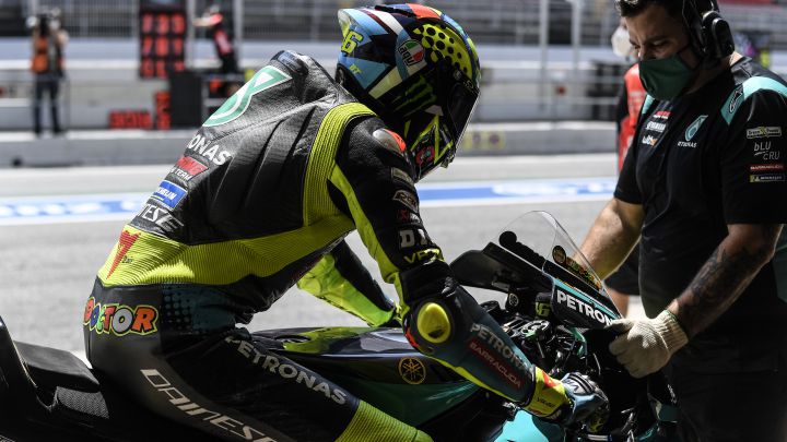 Valentino Rossi durante los test de Montmeló 2021