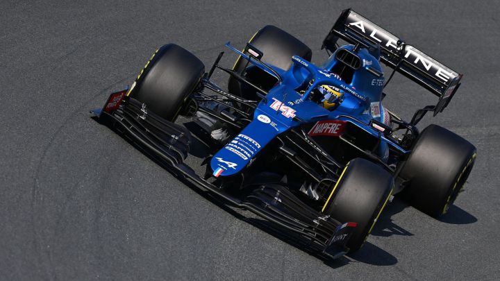 Fernando Alonso con el Alpine en Zandvoort.