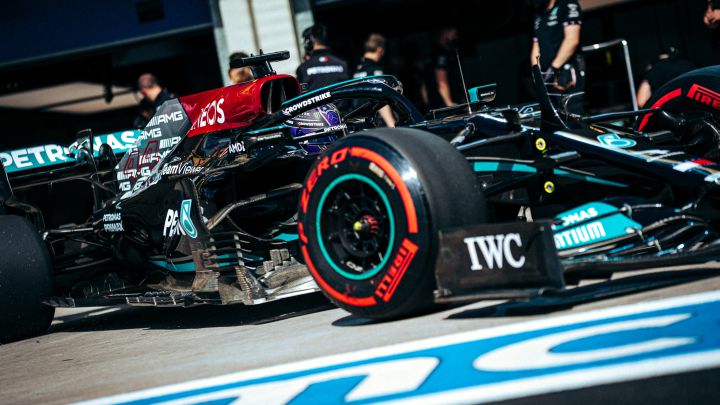 Hamilton, con el Mercedes en Turquía.
