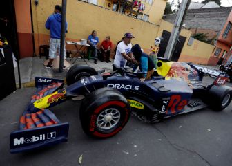 Un Red Bull de cartón para celebrar la F1 en México