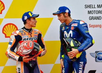 Rossi no cede con Márquez