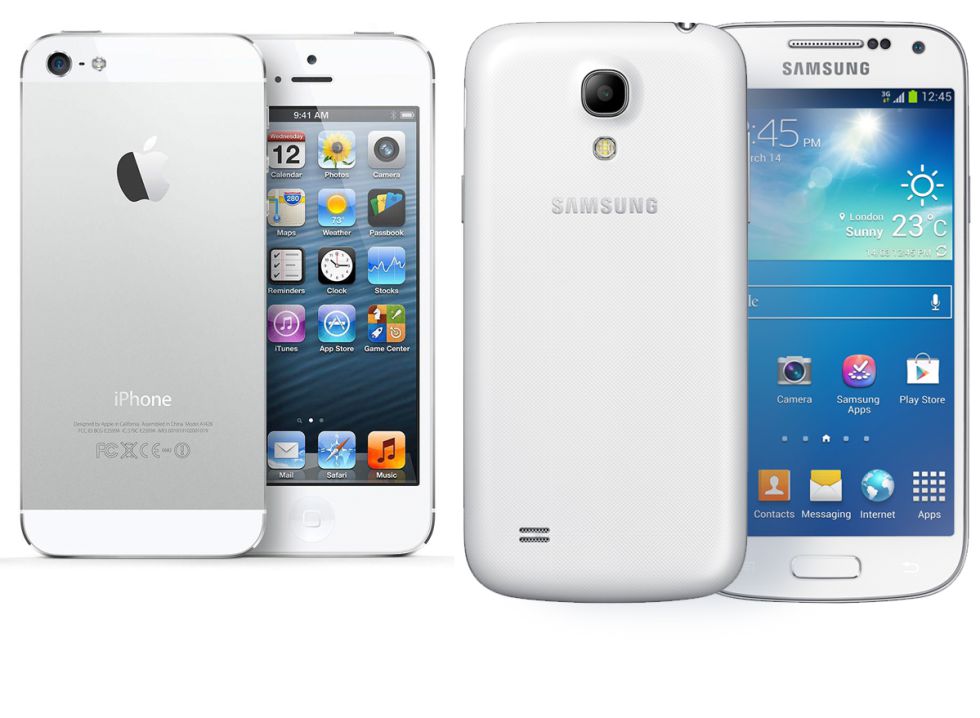 iPhone 5S ~ Samsung Galaxy S4:
200 euros son la clave