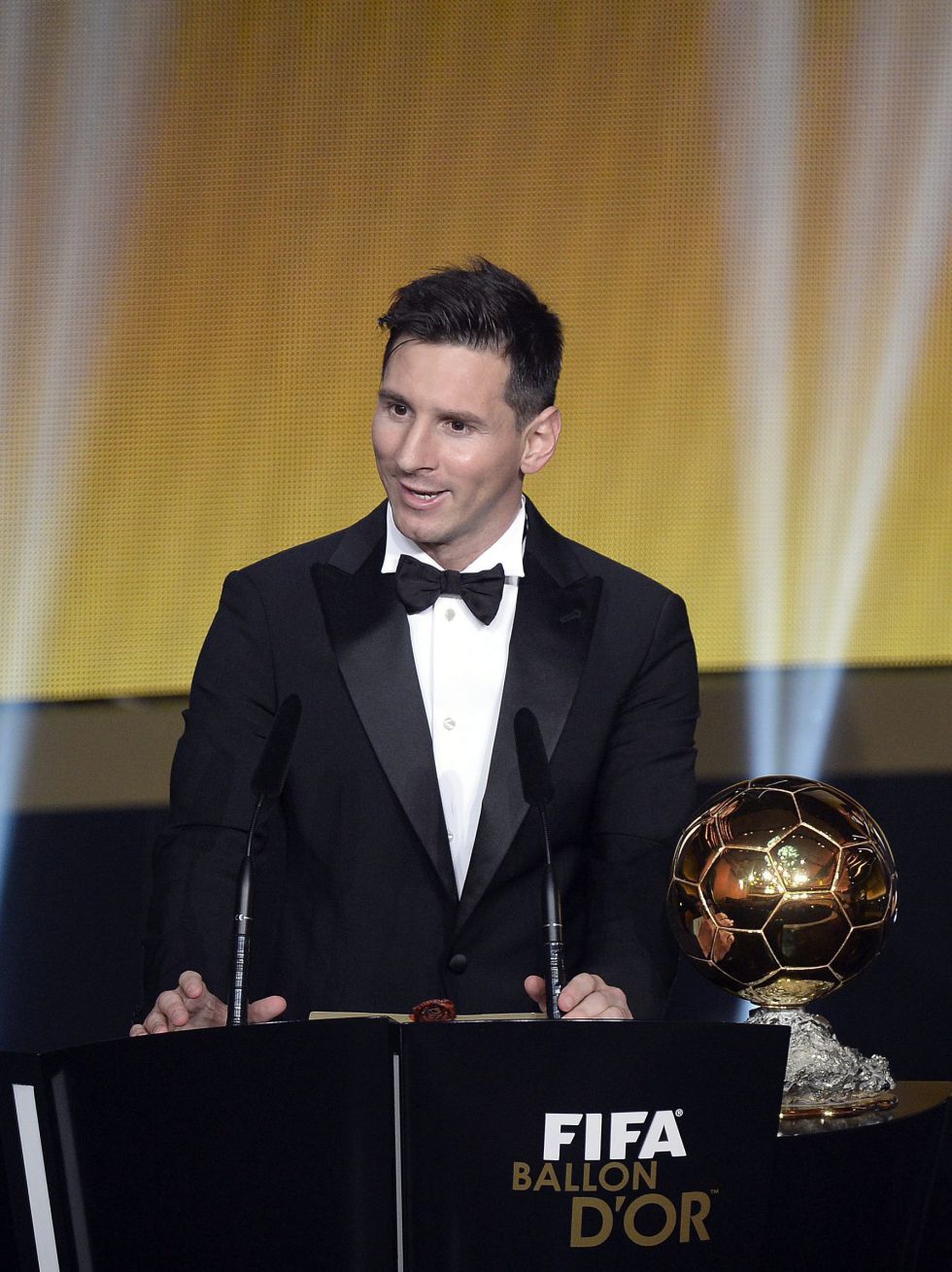 Y al quinto Balón de Oro, Lionel Messi se puso serio