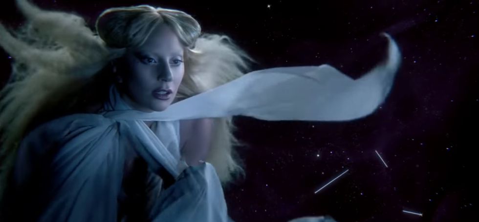 Lady Gaga es la nueva imagen de Intel, el rostro del futuro