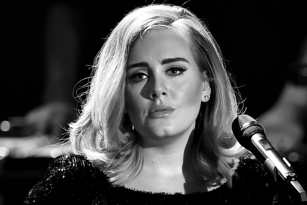 Hacker publica fotos privadas de Adele