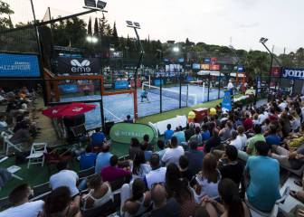 Jugar al pádel indoor vs outdoor: pros y contras