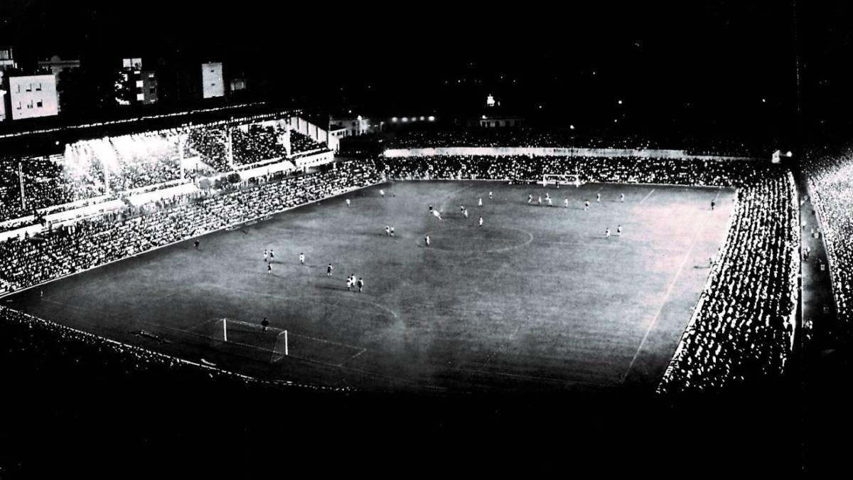 Luis Aragonés estrenó la luz del Metropolitano