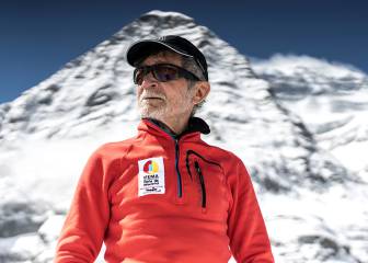 Carlos Soria, un jubilado hacia la cumbre del Dhaulagiri