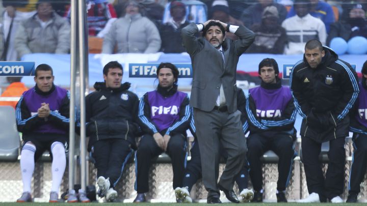 Míster Maradona en la guerra