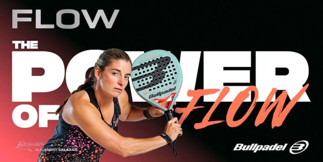 Alejandra Salazar luce la Bullpadel Flow Woman 2021.
