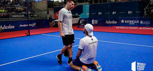 Di Nenno y Garrido al clasificarse a las semis del Alicante Open 2019 de World Padel Tour.