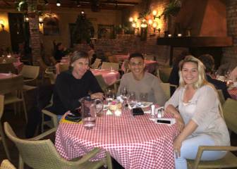 Ricardo Gareca visitó a Yoshimar Yotún en Suecia