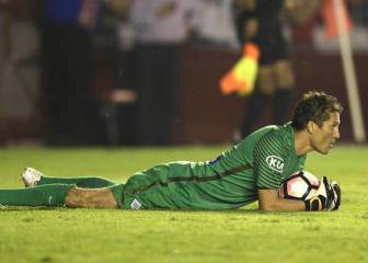 Butrón sustituye a Gallese en la convocatoria de la selección