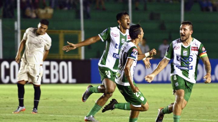 La 'U' cae en Bolivia