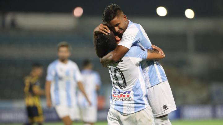 Sport Rosario cae en Uruguay
