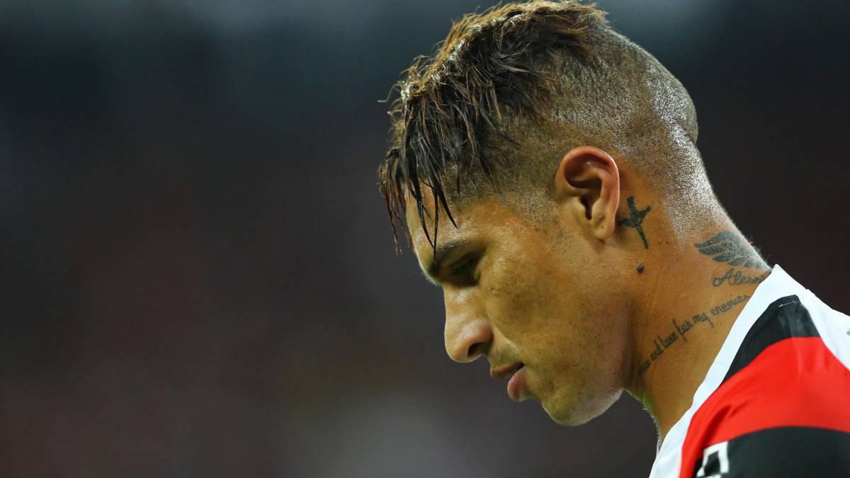 Jugador peruano Paolo Guerrero reitera inocencia tras sanción