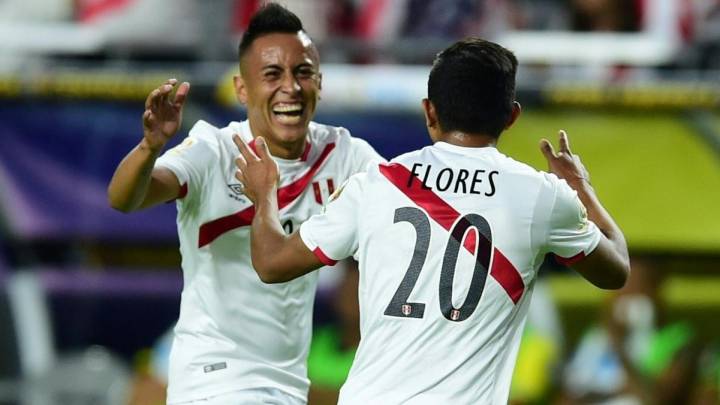 Flores defiende a Cueva