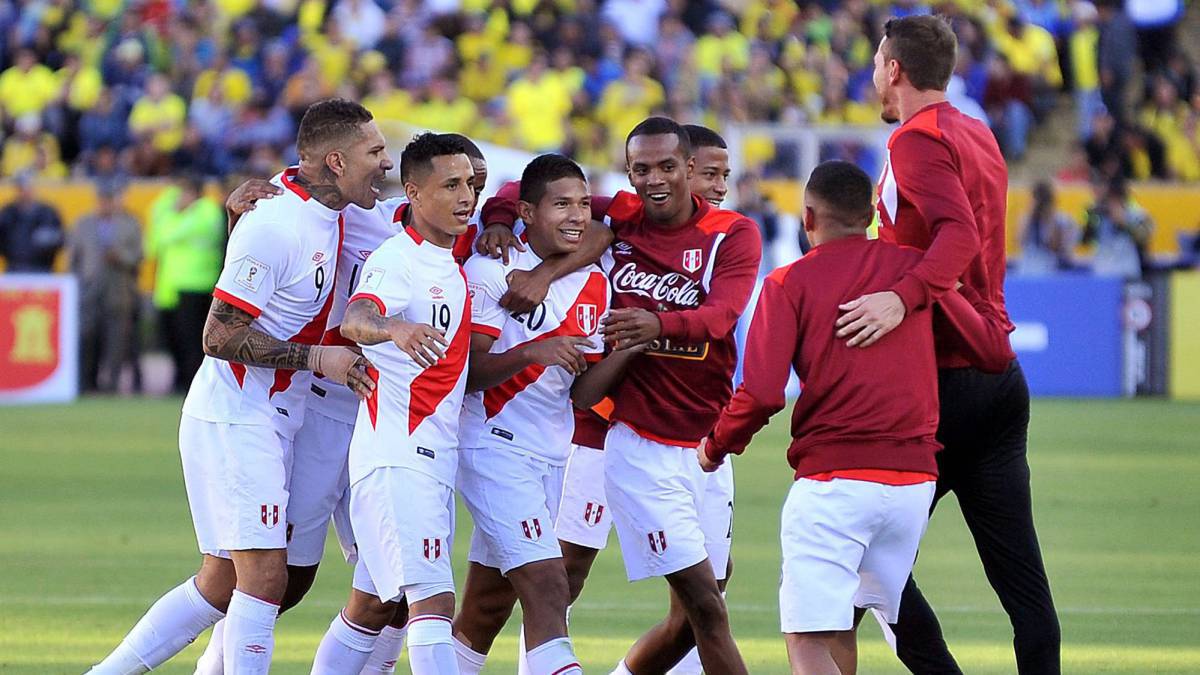 El 5 de septiembre de 2017 la selección de Ricardo Gareca dio un paso de gigante hacia el Mundial de Rusia al vencer en Quito por 1-2.