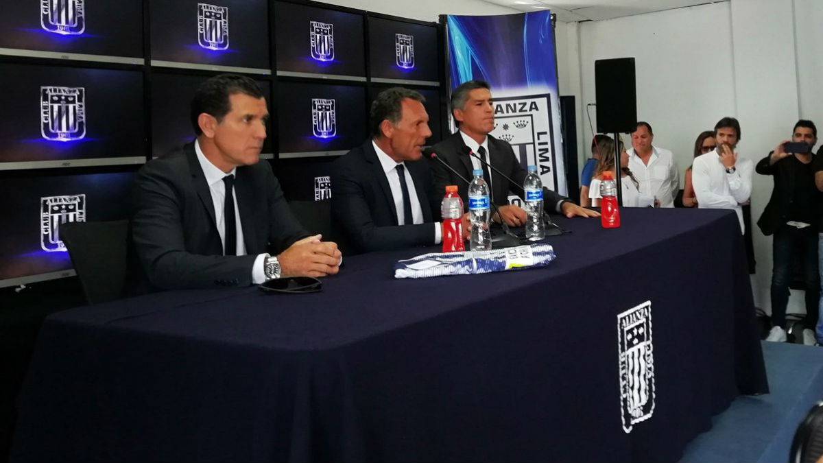 Russo fue presentado: "No es un paso atrás venir a Alianza"