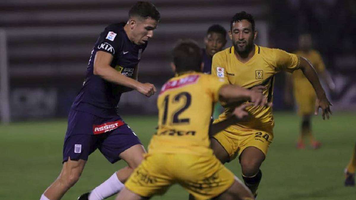 El atacante del cuadro de La Victoria anotó el gol del empate ante Academia Cantolao en los instantes finales y evitó una dura derrota.