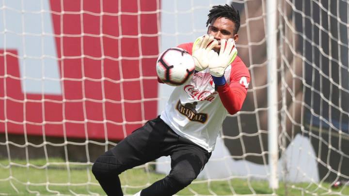 Gallese será el arquero titular de Perú ante Paraguay