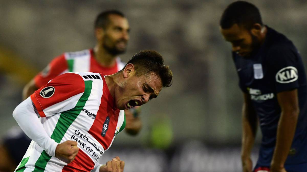 El equipo de Russo bajó los brazos poco a poco ante las dificultades a las que se vio sometido y recibió un duro resultado que lo deja colista del grupo.