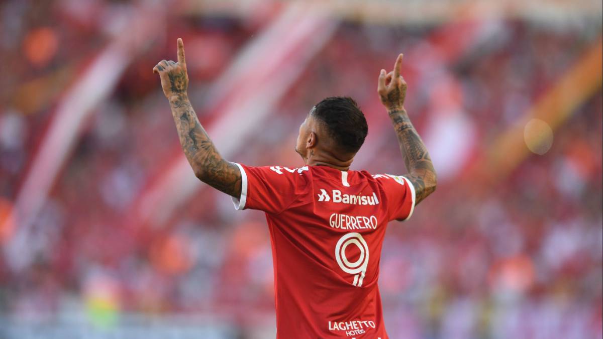 Guerrero: "El fútbol es una competencia"