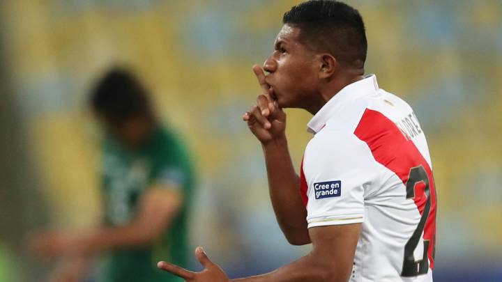 El centrocampista dijo que en la selección peruana ya están acostumbrados a que la prensa y los aficionados den como favorita a su rival de turno.