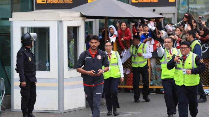 Perú levanta pasiones a su llegada a Lima
