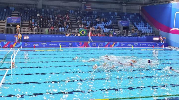 El femenino de polo acuático cayó ante Cuba y enfrentará en cuartos de final a EEUU