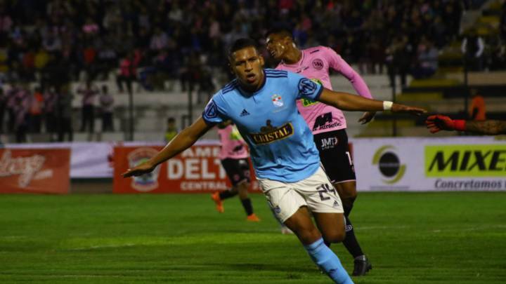 Los dos atacantes del equipo cervecero, que han cumplido los 20 años durante el presente curso, decidieron el duelo ante Sport Boys en Copa Bicentenario.