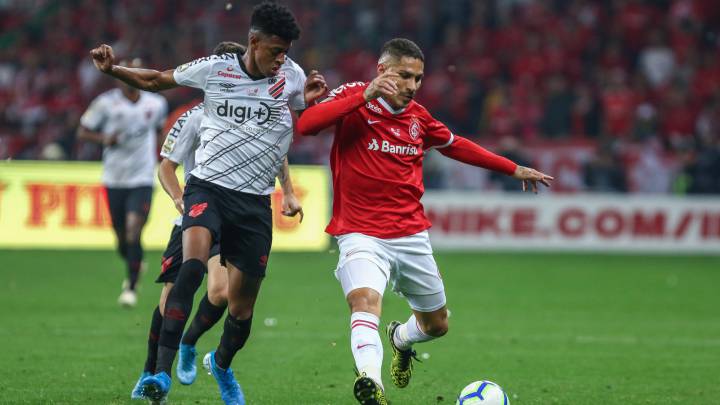 Athletico Paranaense deja a Paolo Guerrero sin Copa Brasil