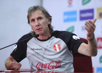 Gareca sorprendió: dos puntas y Advíncula como volante