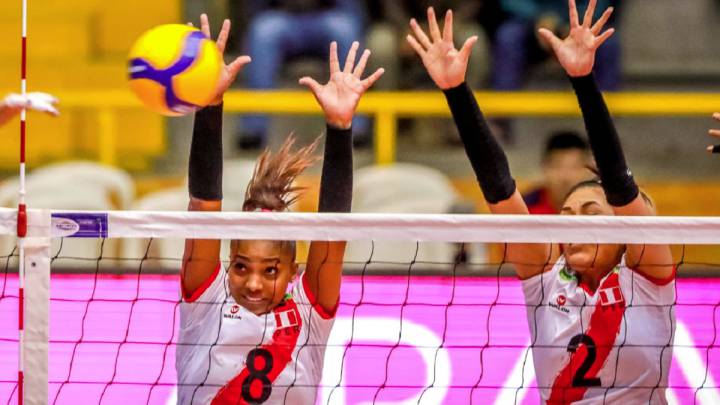La selección peruana de voley cayó eliminada en el preolímpico con dos derrotas, sufrió un robo en un entrenamiento y un accidente en el hotel.