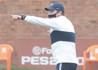 Mario Salas dirige su primer entrenamiento en Alianza Lima