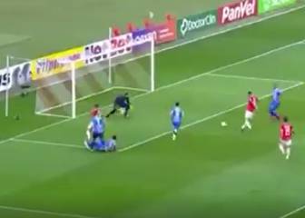 Suma y sigue Paolo Guerrero: asiste Thiago Galhardo y el Depredador no falla
