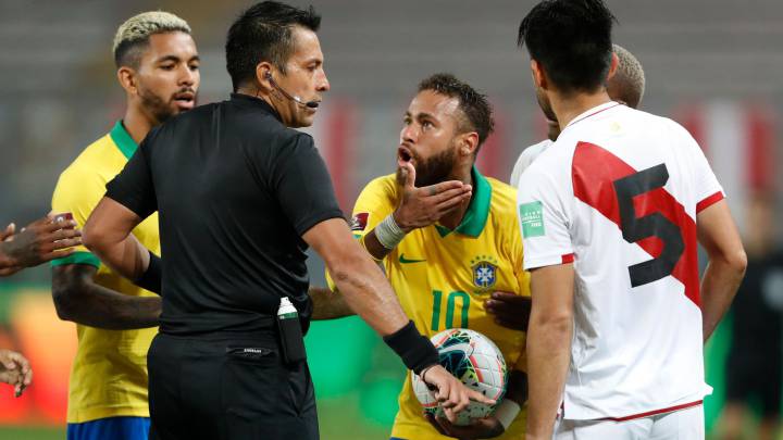 Críticas a Neymar por piscinero: "Llorón, nunca cambiarás..."